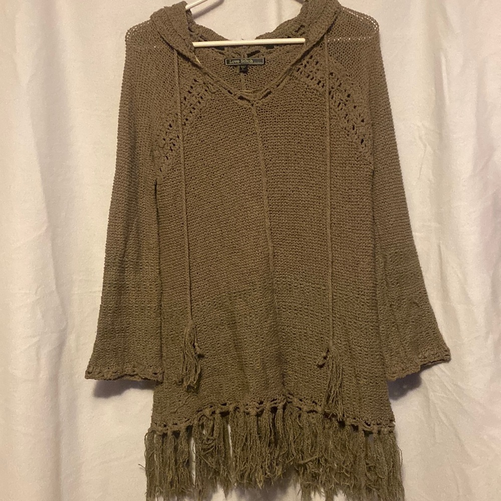 Love Stitch crochet fringe sweater with hood